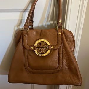 Tory Burch hand bag! Great price!